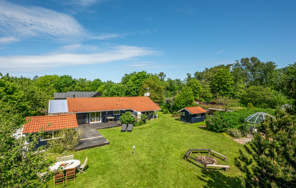 Semesterhus - Munkerup Strand , Danmark - E03308 11