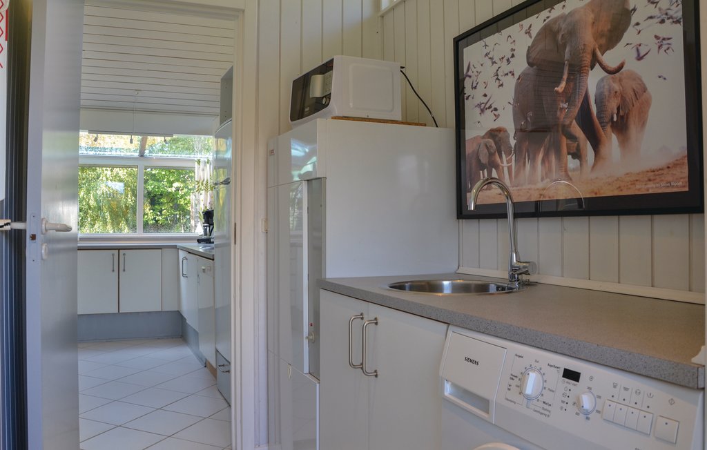 Feriehuse - Dronningmølle , Danmark - E03652 10