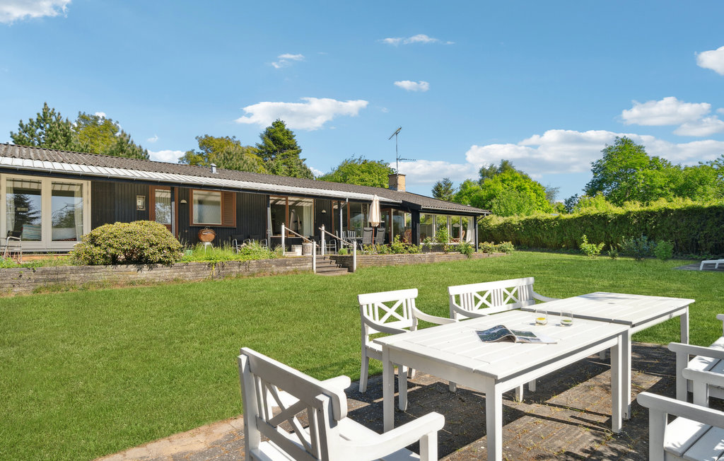 Feriehuse - Dronningmølle Strand , Danmark - E03483 2