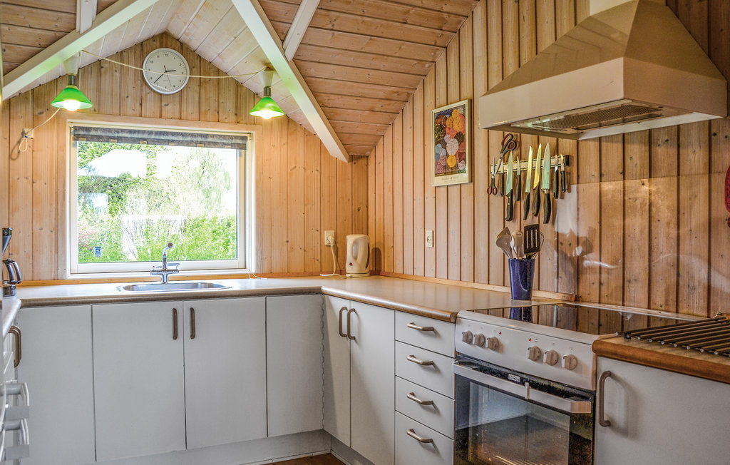 Semesterhus - Dronningmølle , Danmark - E03435 16
