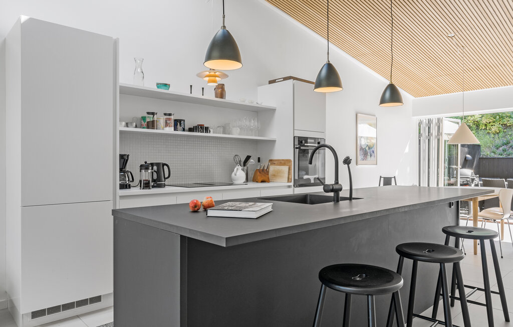 Feriehus - Gilleleje Strand , Danmark - E04511 18