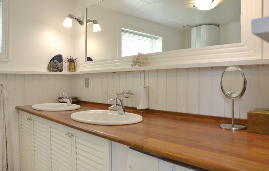 Semesterhus - Smidstrup Strand , Danmark - E05203 11