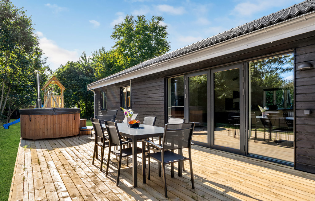 Semesterhus - Udsholt Strand , Danmark - E06763 1