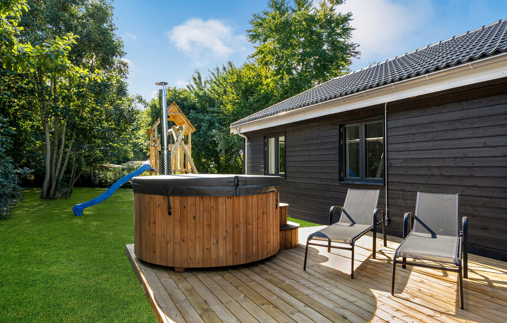 Semesterhus - Udsholt Strand , Danmark - E06763 14