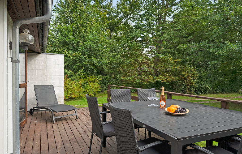 Semesterhus - Tisvildeleje , Danmark - E09132 11