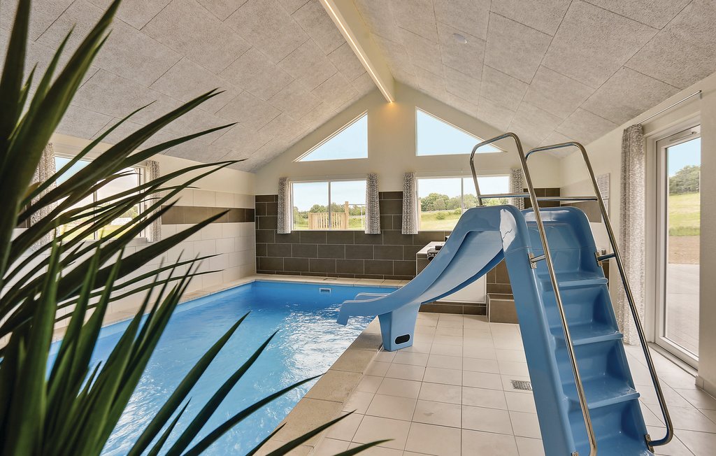 Feriehus - Vejby , Danmark - E09500 2
