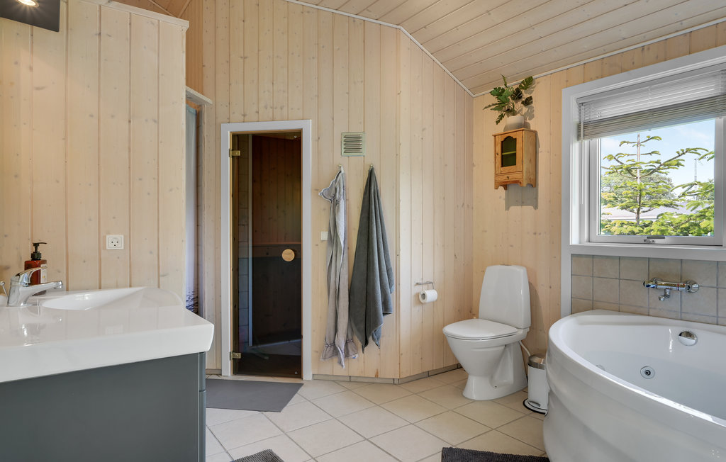 Feriehuse - Vejby Strand , Danmark - E09775 24