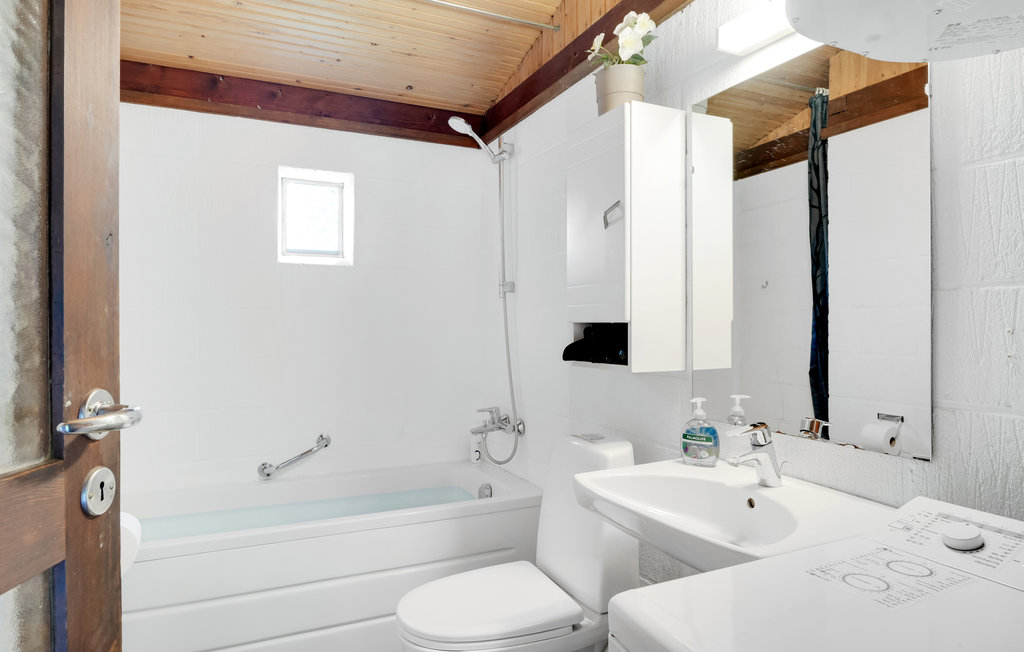 Semesterhus - Tisvildeleje , Danmark - E09132 16