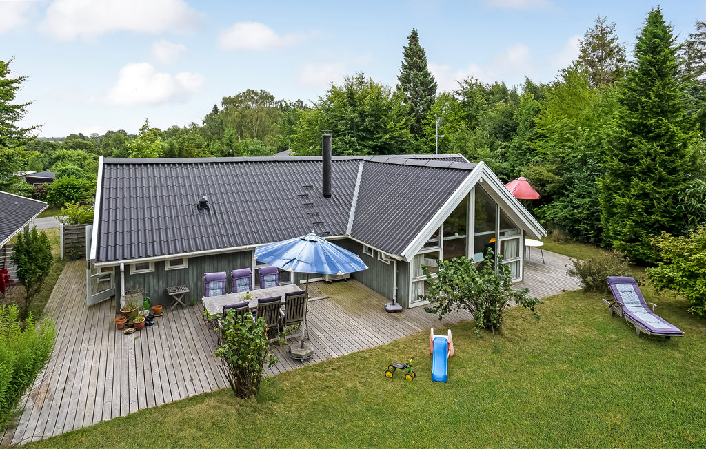 Semesterhus - Tisvildeleje Strand , Danmark - E09126 1