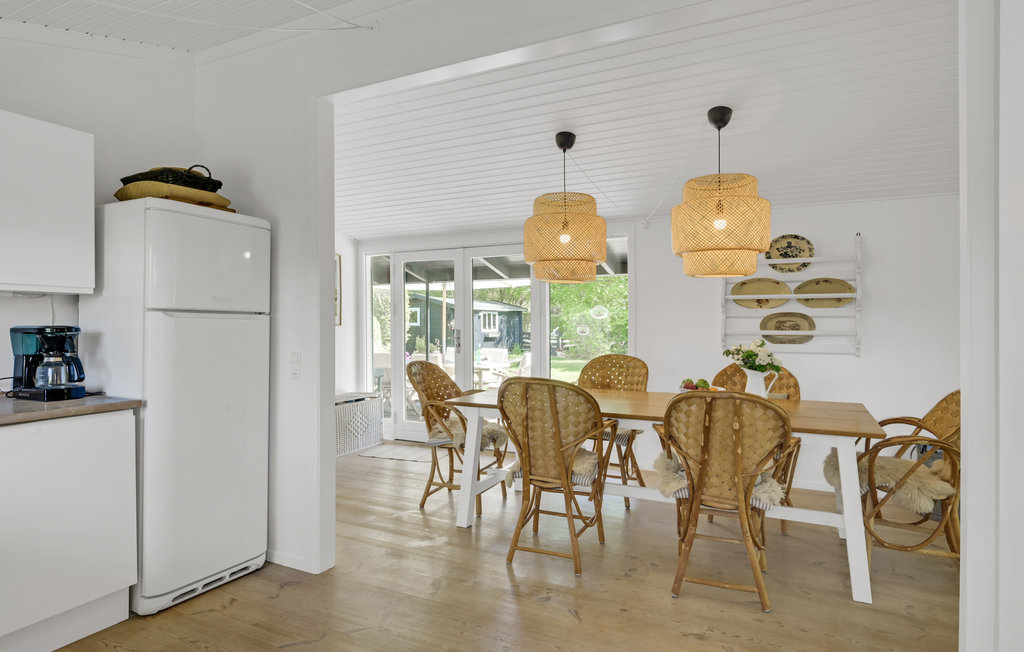 Semesterhus - Tisvildeleje Strand , Danmark - E09148 20