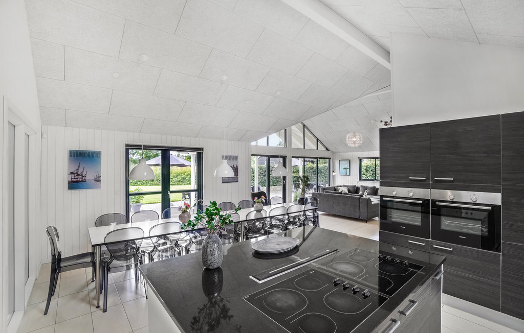 Feriehus - Tisvilde , Danmark - E09200 6