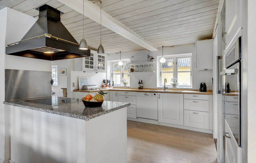 Feriehuse - Vejby Strand , Danmark - E09174 19