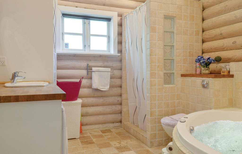 Feriehuse - Tisvilde , Danmark - E09177 2