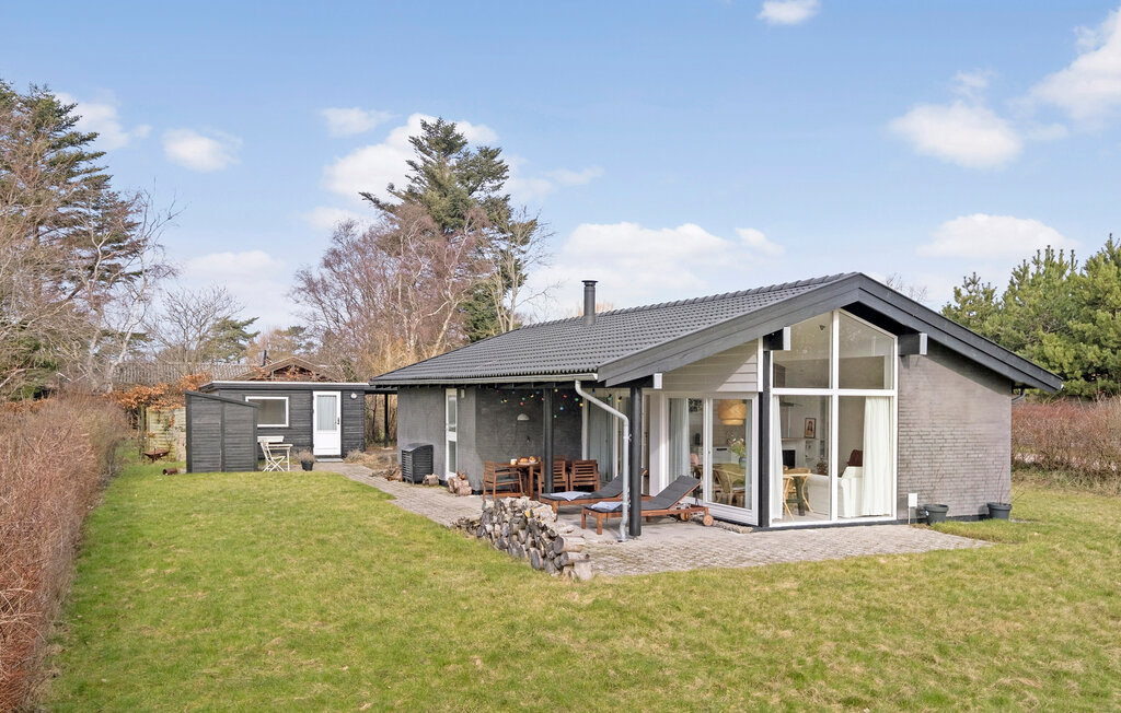 Semesterhus - Vejby Strand , Danmark - E09761 1