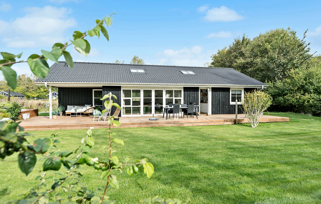 Feriehuse - Vejby Strand , Danmark - E09552 1