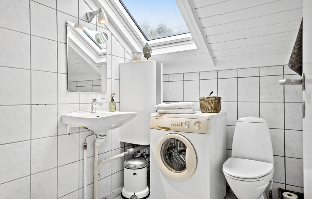 Semesterhus - Tisvildeleje Strand , Danmark - E09110 15