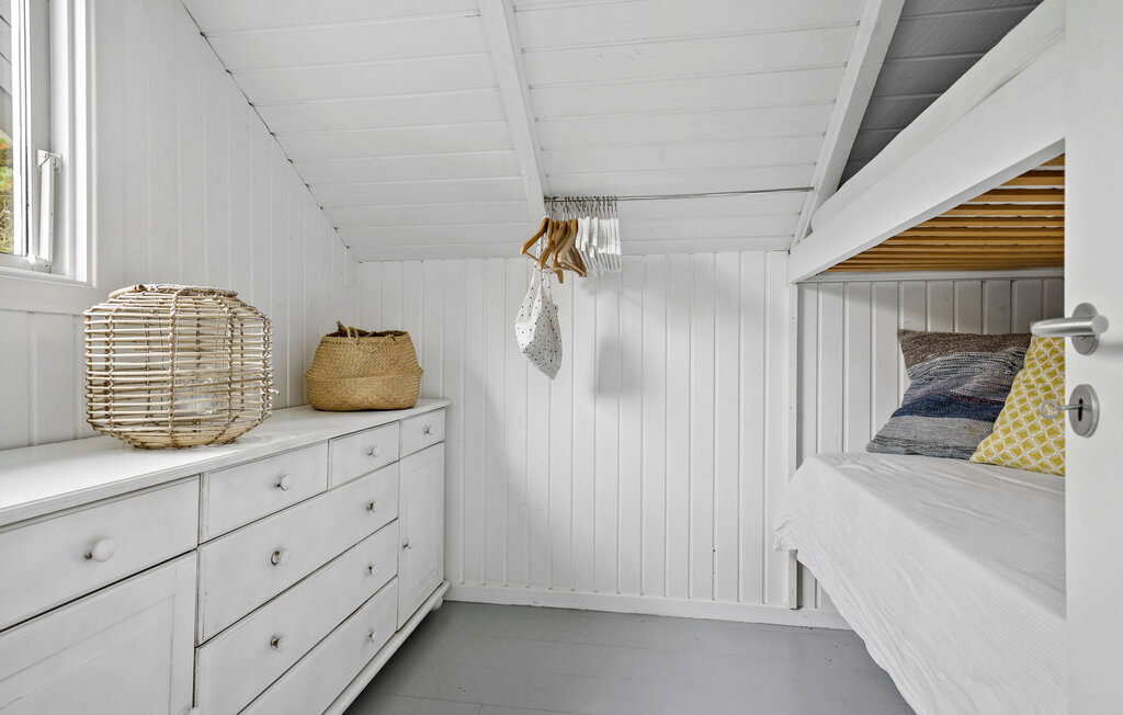 Semesterhus - Tisvildeleje Strand , Danmark - E09110 14