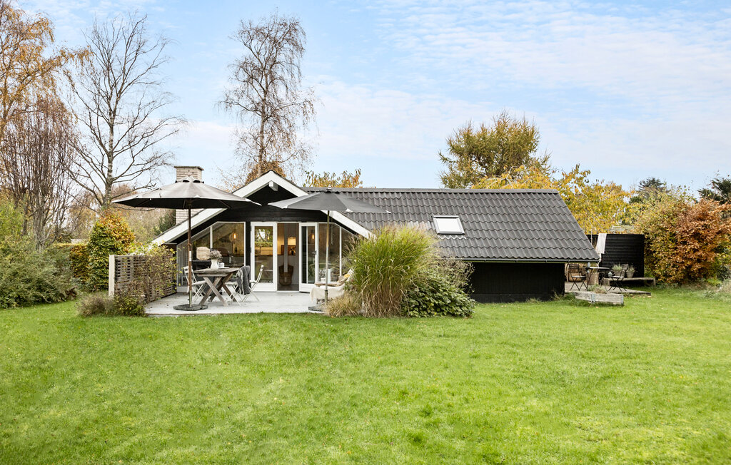 Semesterhus - Tisvildeleje Strand , Danmark - E09110 1