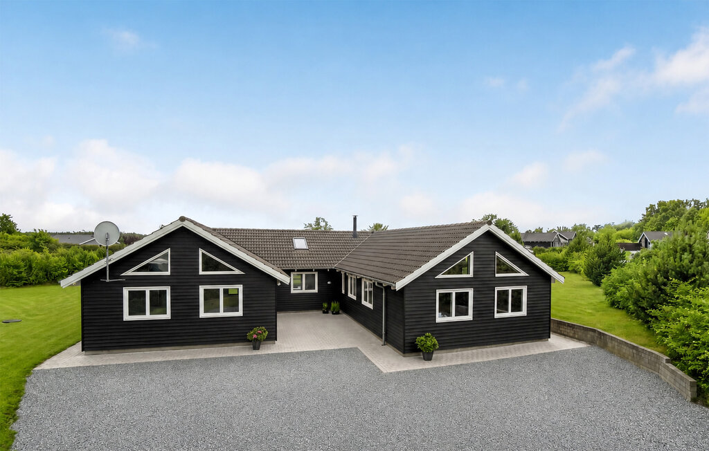 Feriehuse - Tisvilde , Danmark - E09200 12