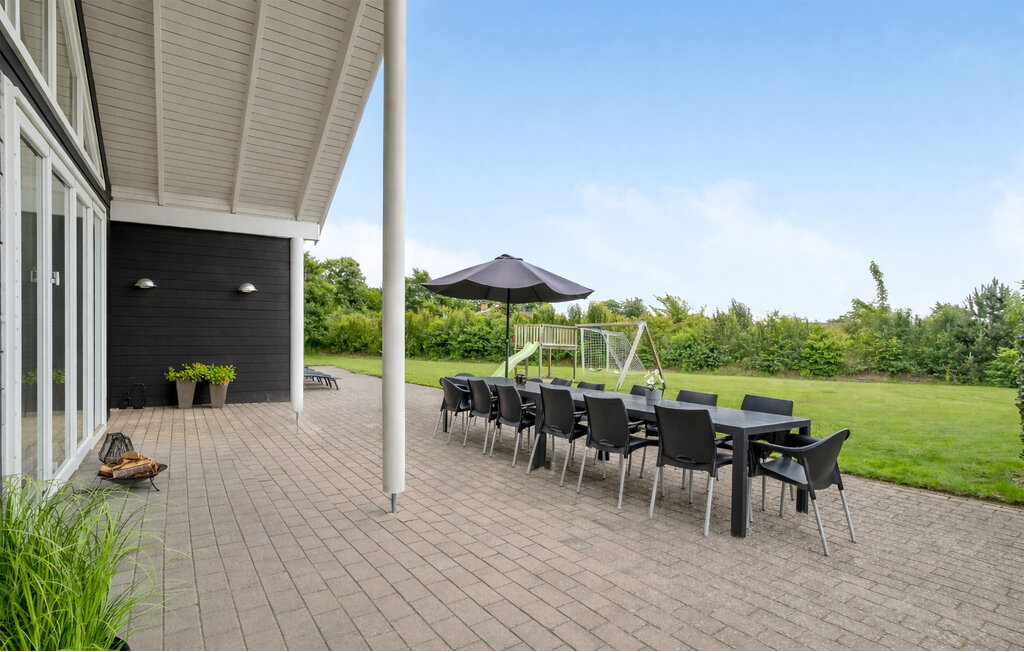 Feriehuse - Tisvilde , Danmark - E09200 13