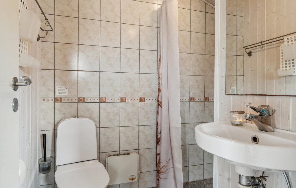 Semesterhus - Spodsbjerg Strand , Danmark - E1025 24