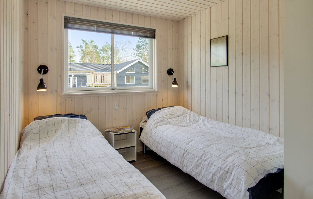 Feriehuse - Asserbo , Danmark - E11560 21
