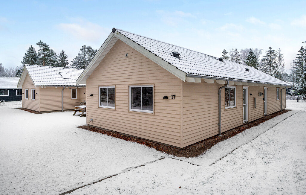 Feriehuse - Asserbo , Danmark - E11650 10