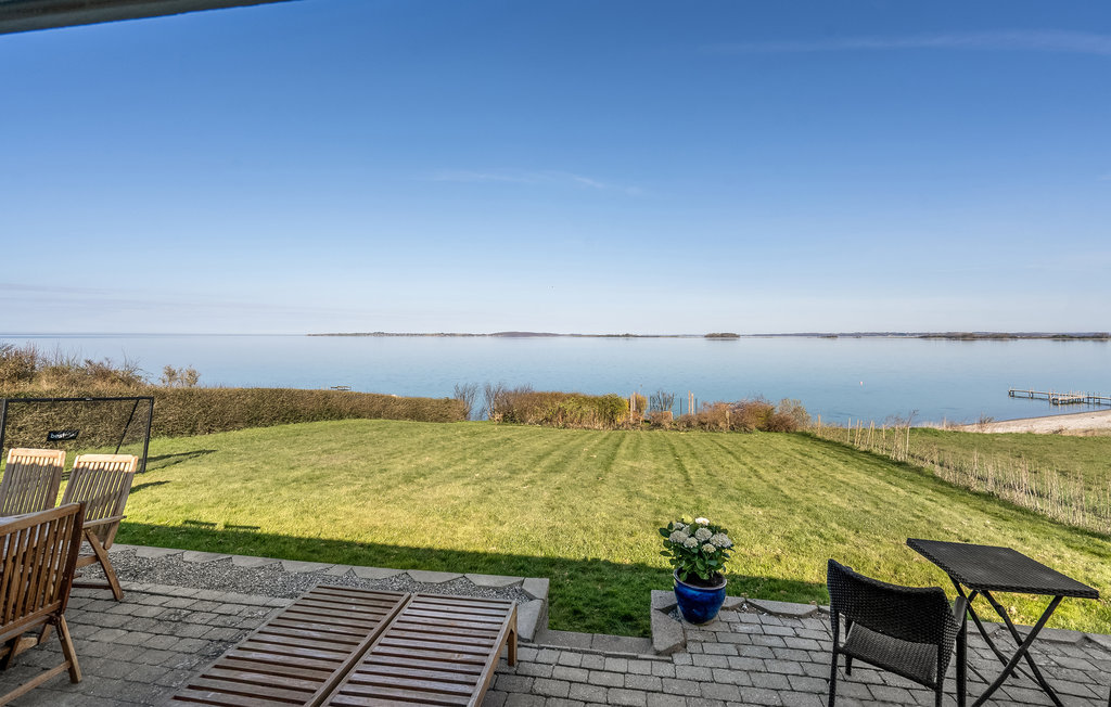 Semesterhus - Hesseløje Strand , Danmark - E1229 11