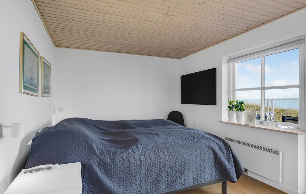 Semesterhus - Hesseløje Strand , Danmark - E1229 17