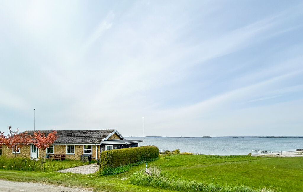 Semesterhus - Hesseløje Strand , Danmark - E1229 9
