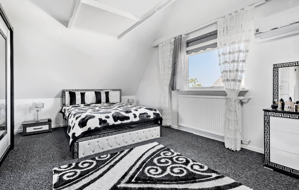 Feriehus - Gudmindrup Strand , Danmark - E18008 11