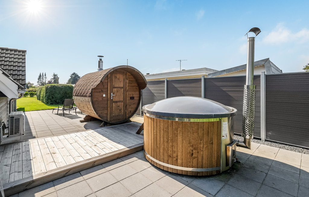 Semesterhus - Tørresø Strand , Danmark - E2013 2