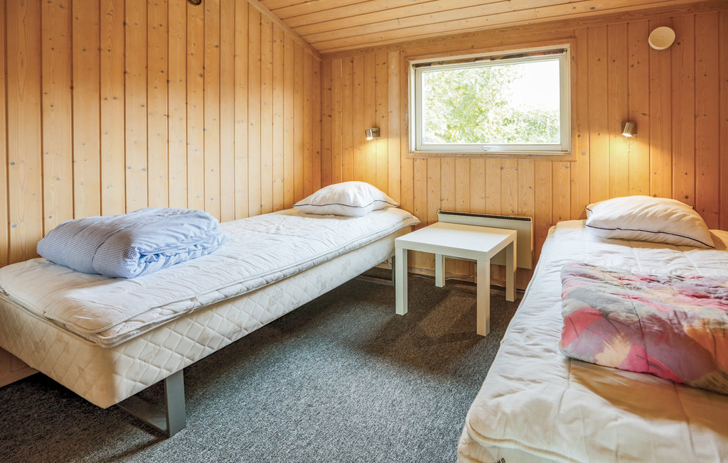 Semesterhus - Næsby Strand , Danmark - E20255 18