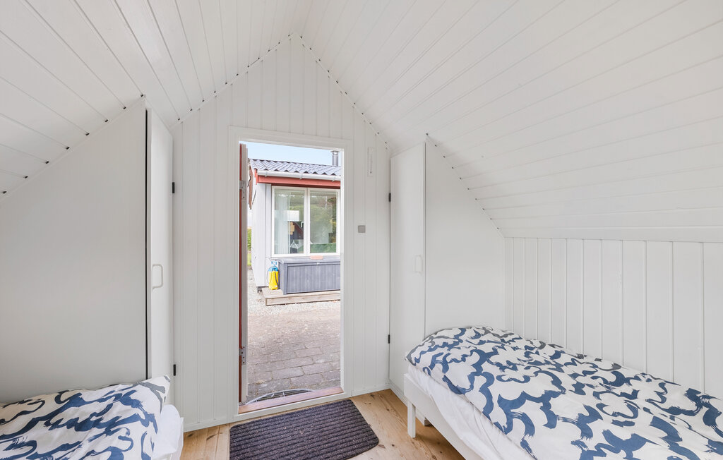 Genießen Sie einen wunderschönen Aufenthalt in diesem idyllisch gelegenen Ferienhaus.

Dieses Haus heißt Sie mit einem ebenso komfortablen wie gemütlichen Ambiente willkommen, in dem Sie schnell z..