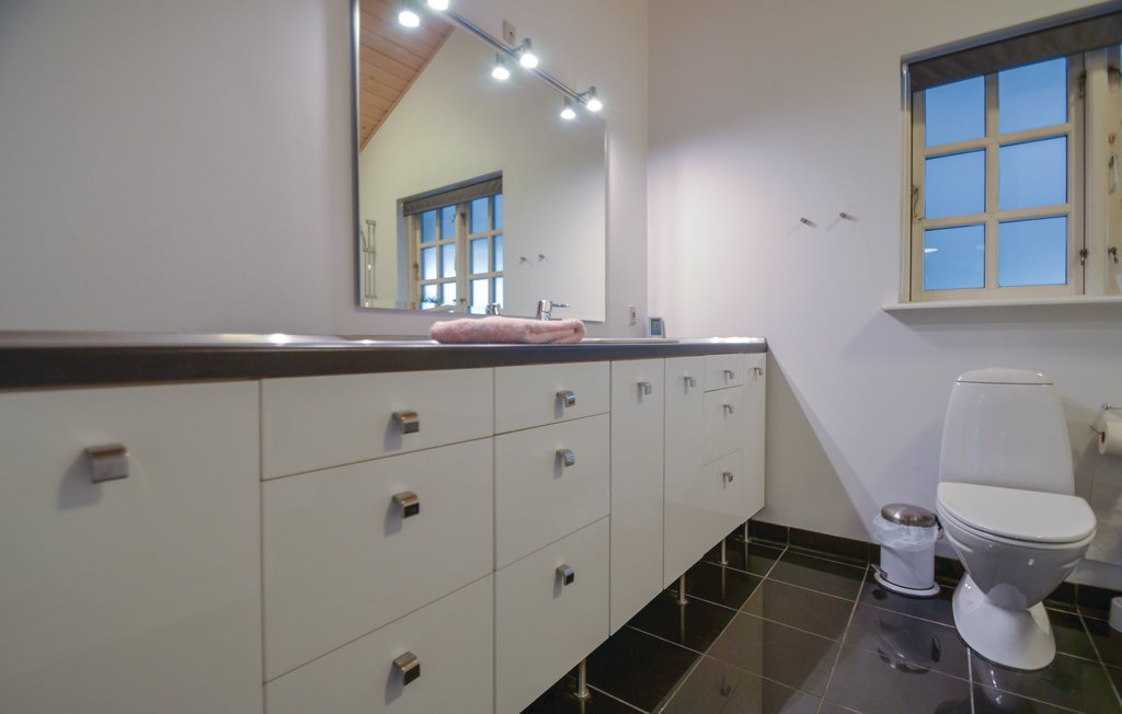 Semesterhus - Vibæk Strand , Danmark - E4471 22