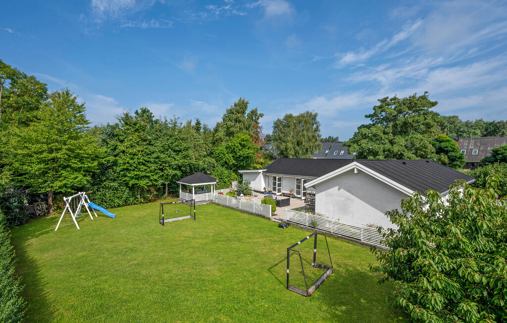 Semesterhus - Vejby Strand , Danmark - E51016 1