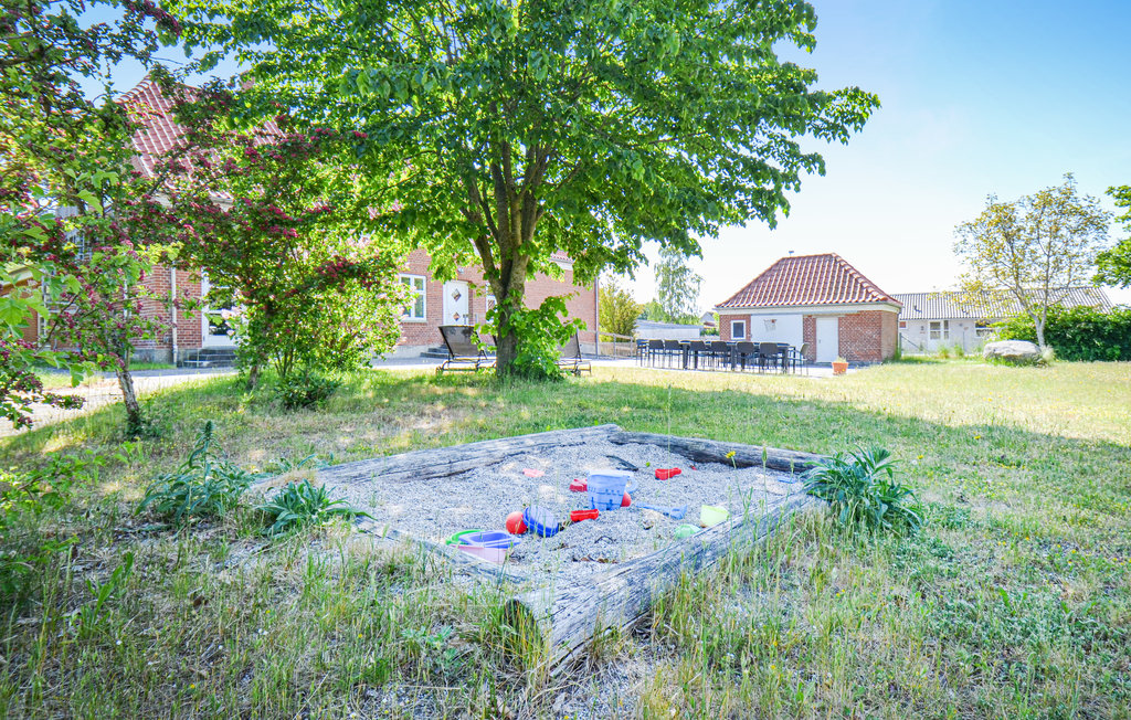 Semesterhus - Bønnerup Strand , Danmark - E5125 14