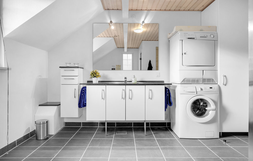 Feriehus - Fjellerup Strand , Danmark - E5207 23