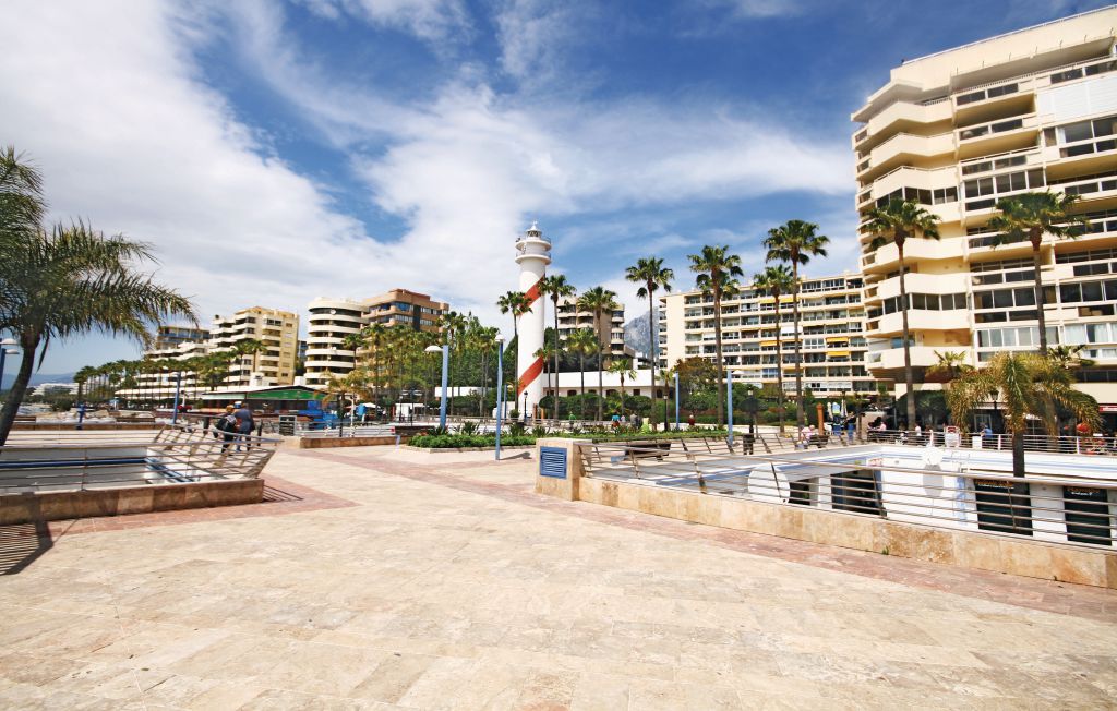 Holiday rental Marbella , Spain EAN693 Novasol