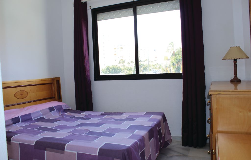 Ferieleilighet - Estepona , Spania - EAN682 13