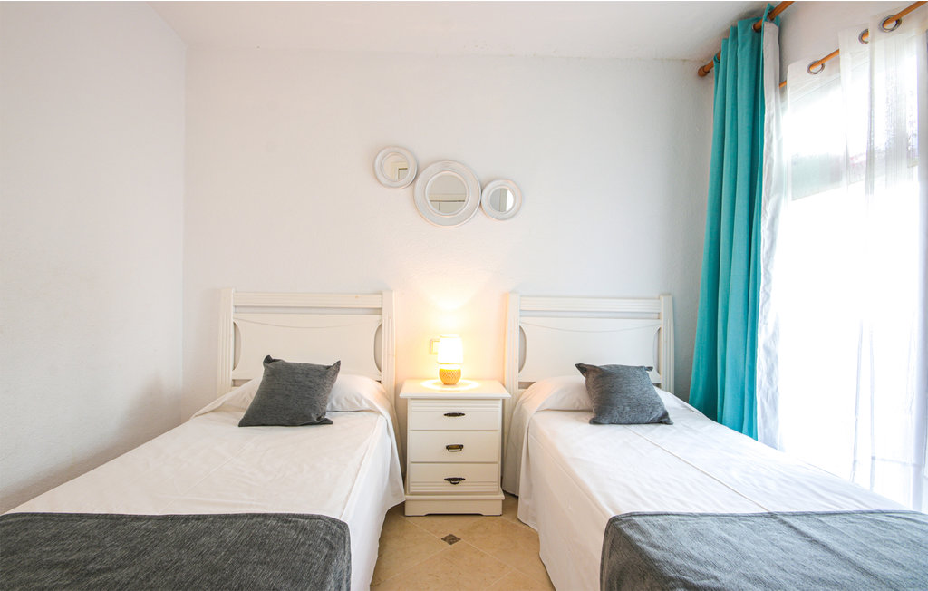 Ferieleilighet - Calahonda , Spania - EAN221 38