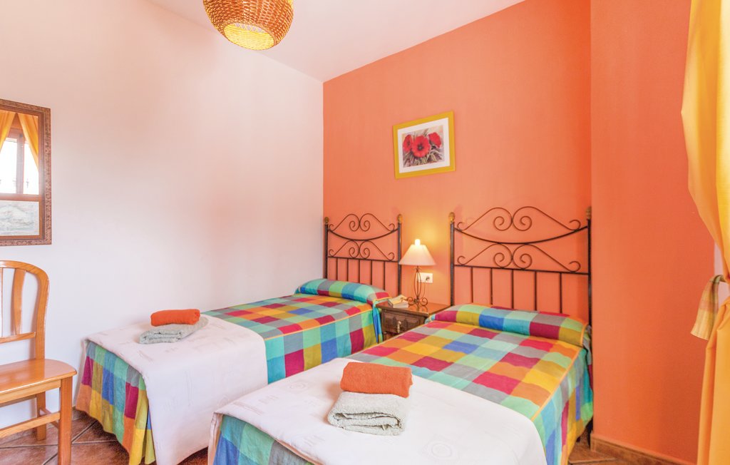 Feriehuse - Sayalonga , Spanien - EAN730 30