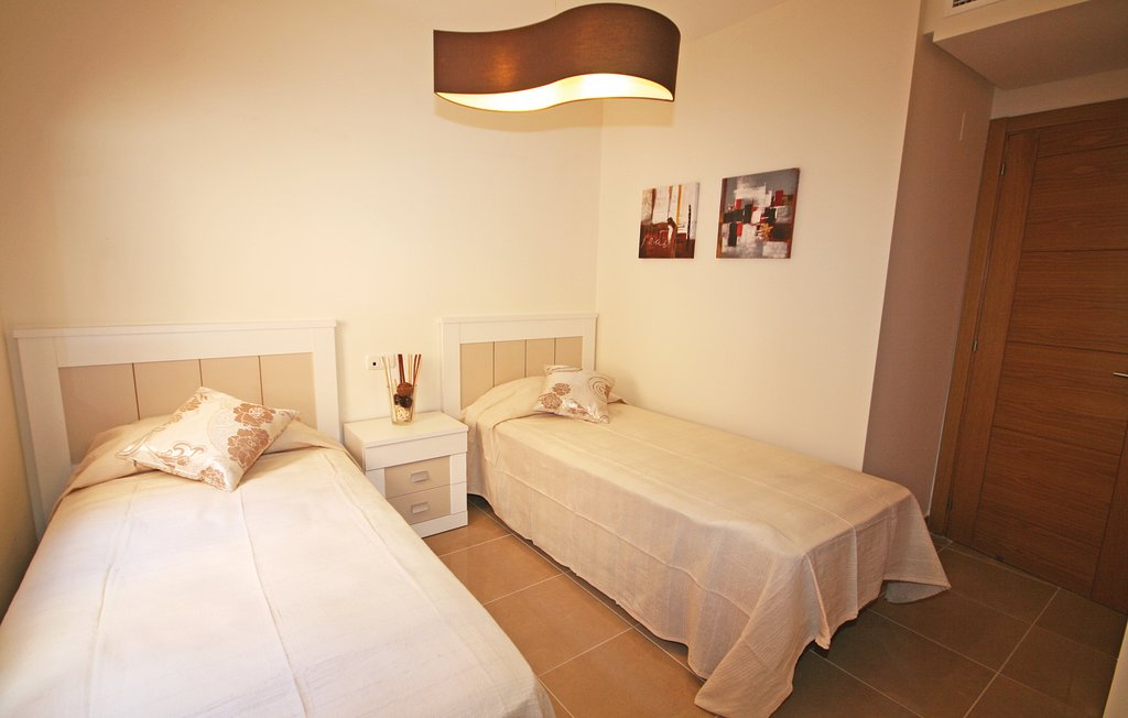 Lejlighed - Estepona , Spanien - EAN899 13