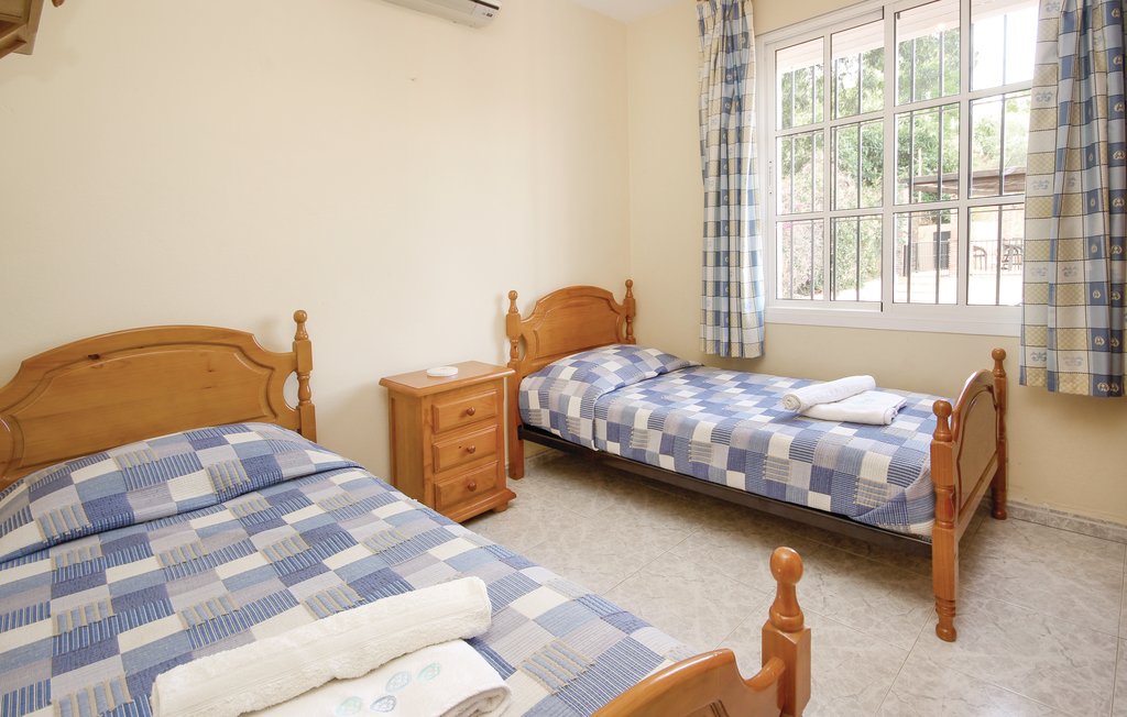 Feriehuse - Coín , Spanien - EAN837 18