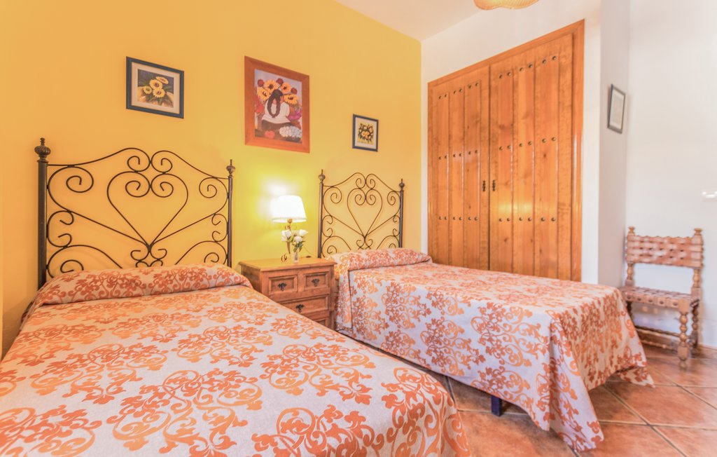 Feriehuse - Sayalonga , Spanien - EAN730 34