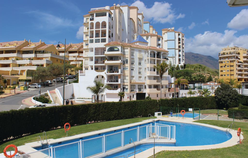 Ferieleilighet - Estepona , Spania - EAN682 4