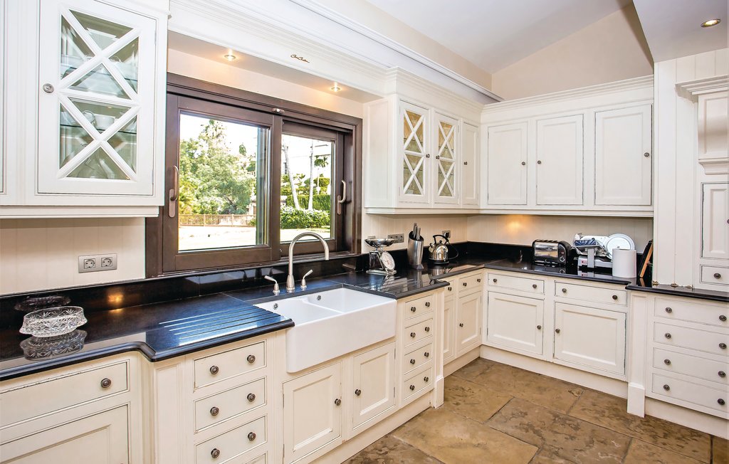 Feriehus - Elviria , Spania - EAN871 28