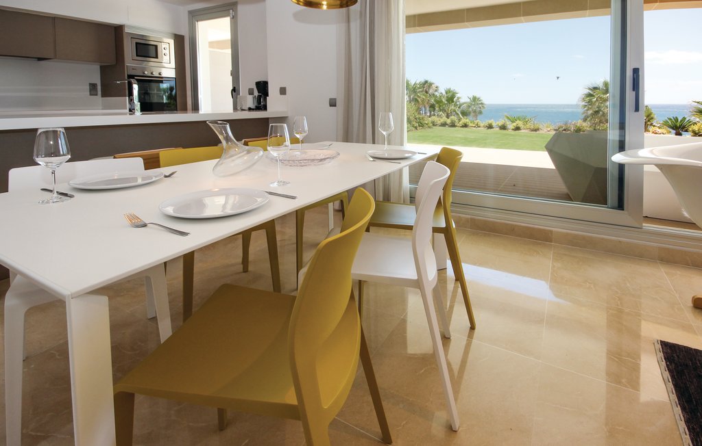 Ferieleilighet - Estepona , Spania - EAN106 19