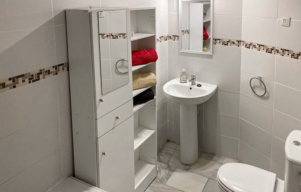 Ferieleilighet - Estepona , Spania - EAN682 13