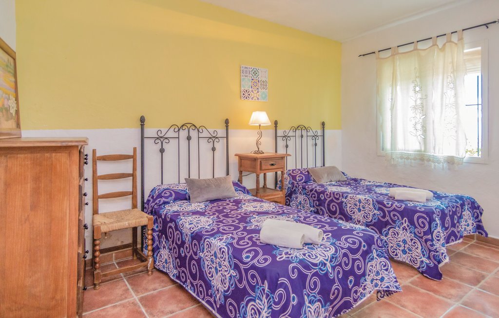 Holiday home Frigiliana (EAN895)